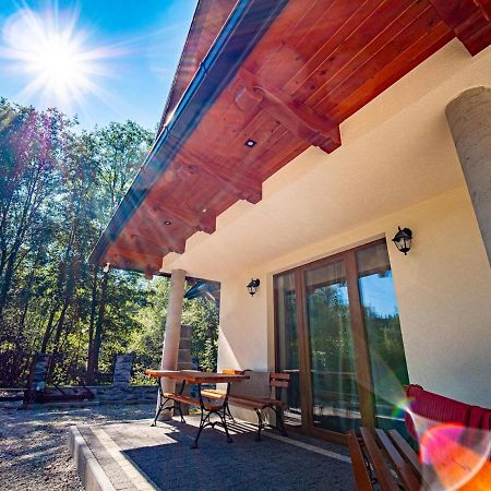 Tatrzanska Kryjowka Premium Chalets Zakopane Poronin Exteriör bild